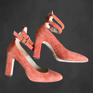 Elegant Suede Block Heels Massimo Dutti, size 37